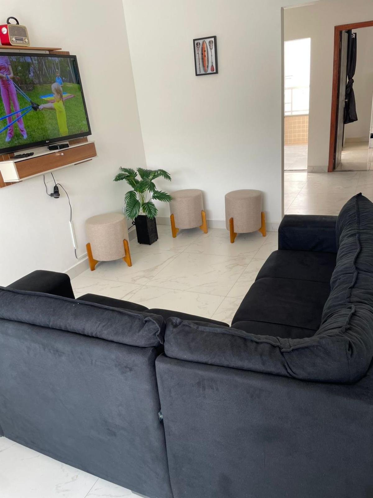 Apartamento de 4 Quartos com Varanda